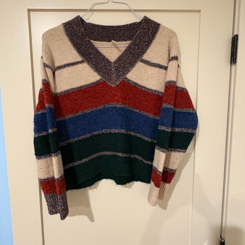 RAGA V-Neck Sweater